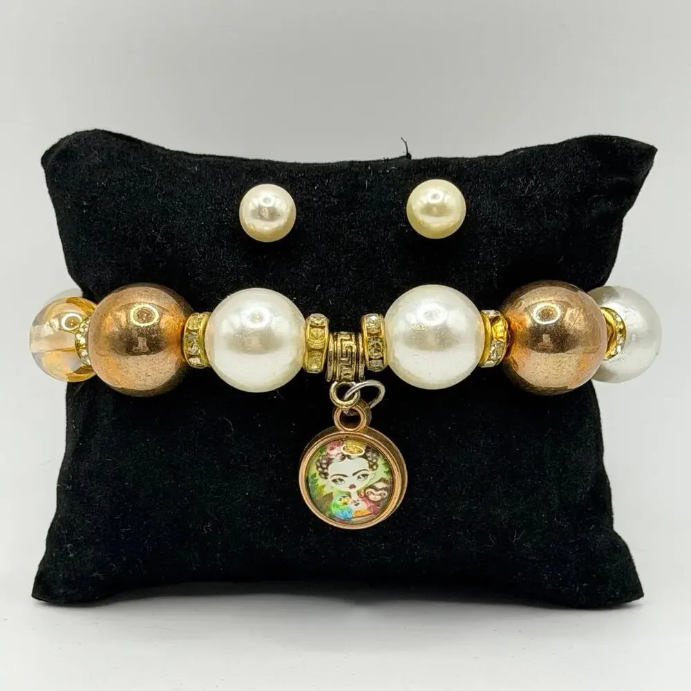 ♠️ Alice Charm Bracelet + Pearl Stud Set